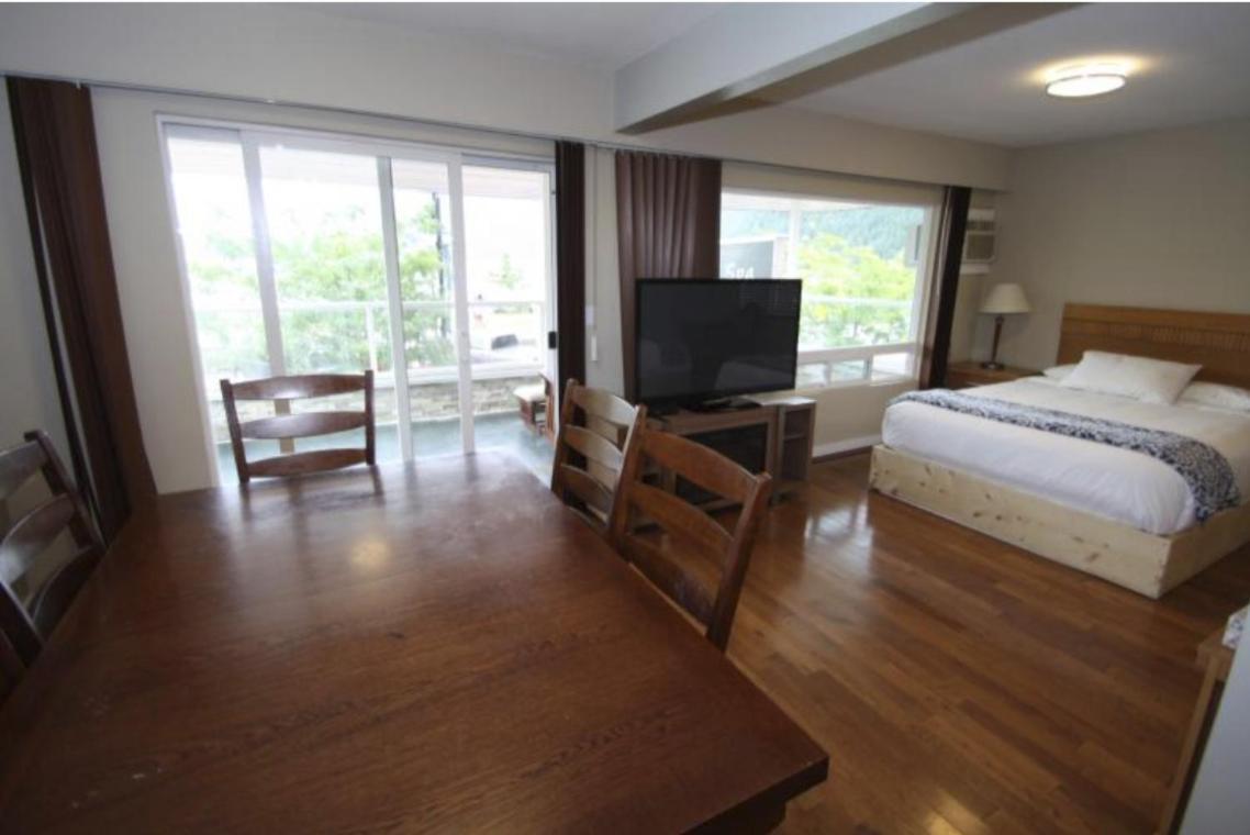 Harrison Spa Motel Harrison Hot Springs Εξωτερικό φωτογραφία