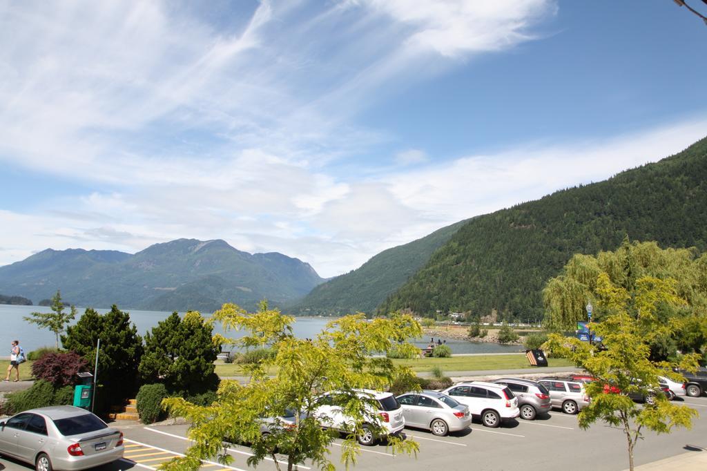 Harrison Spa Motel Harrison Hot Springs Εξωτερικό φωτογραφία