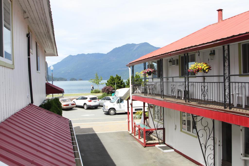 Harrison Spa Motel Harrison Hot Springs Εξωτερικό φωτογραφία