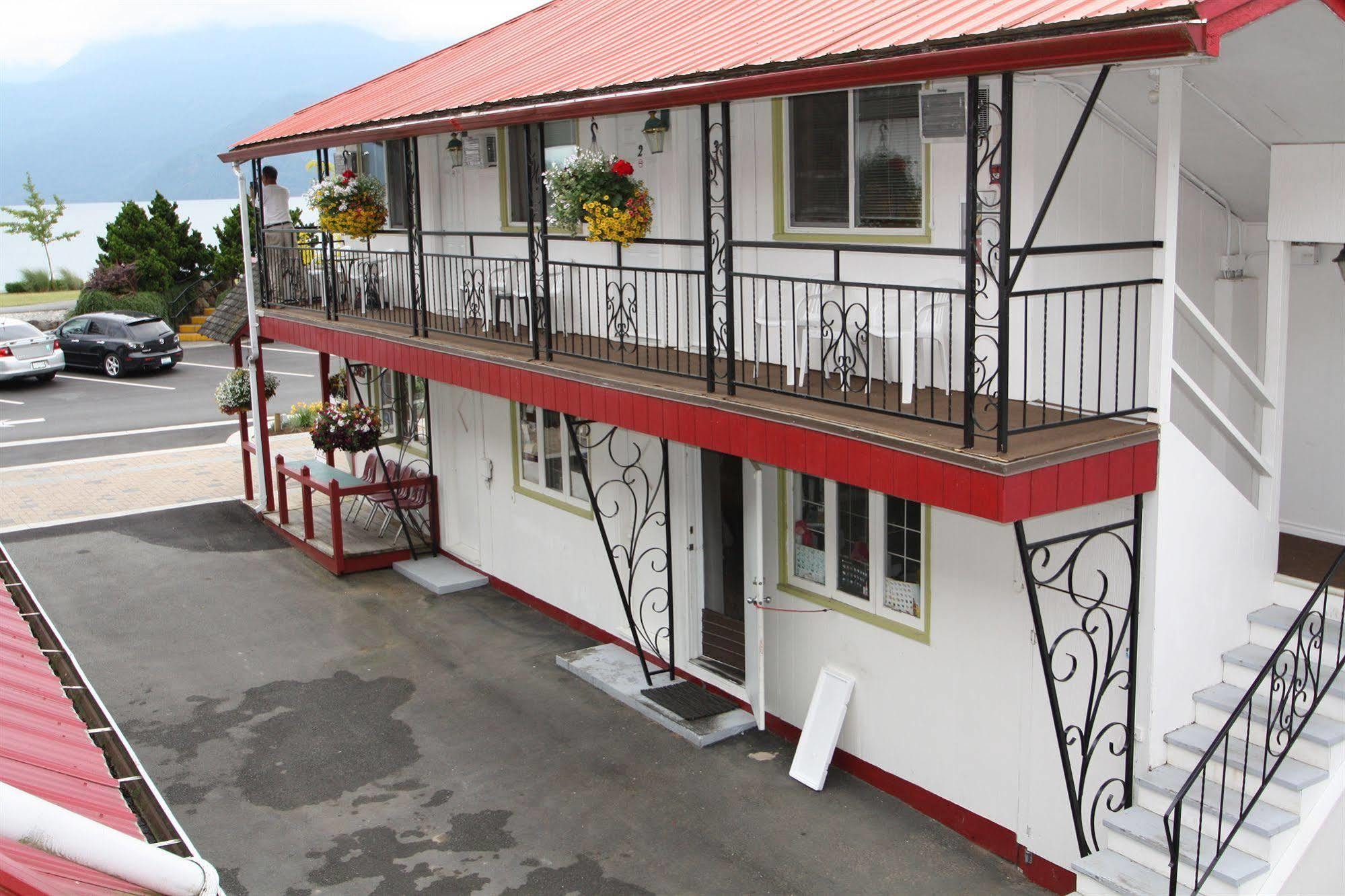 Harrison Spa Motel Harrison Hot Springs Εξωτερικό φωτογραφία