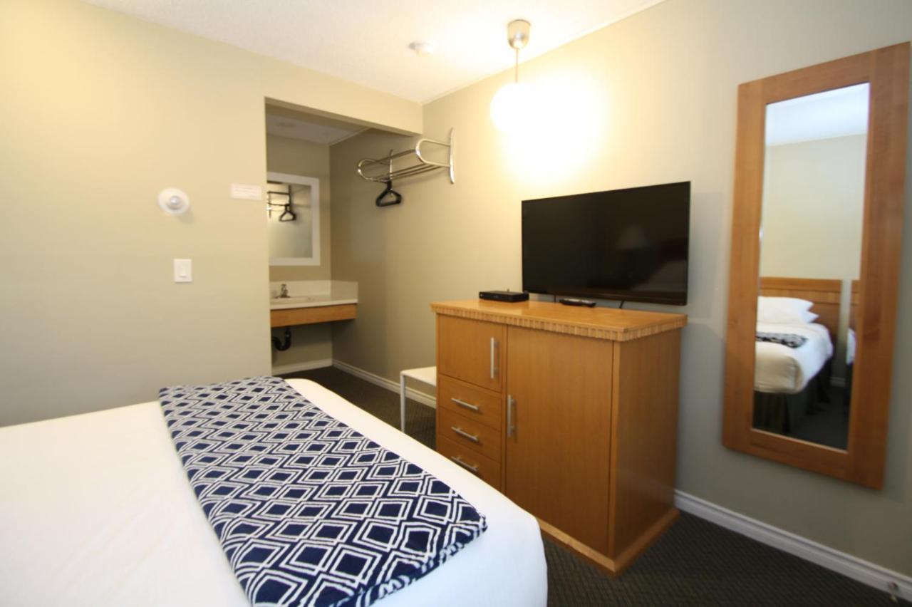 Harrison Spa Motel Harrison Hot Springs Εξωτερικό φωτογραφία