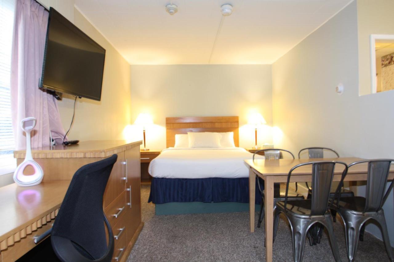 Harrison Spa Motel Harrison Hot Springs Εξωτερικό φωτογραφία