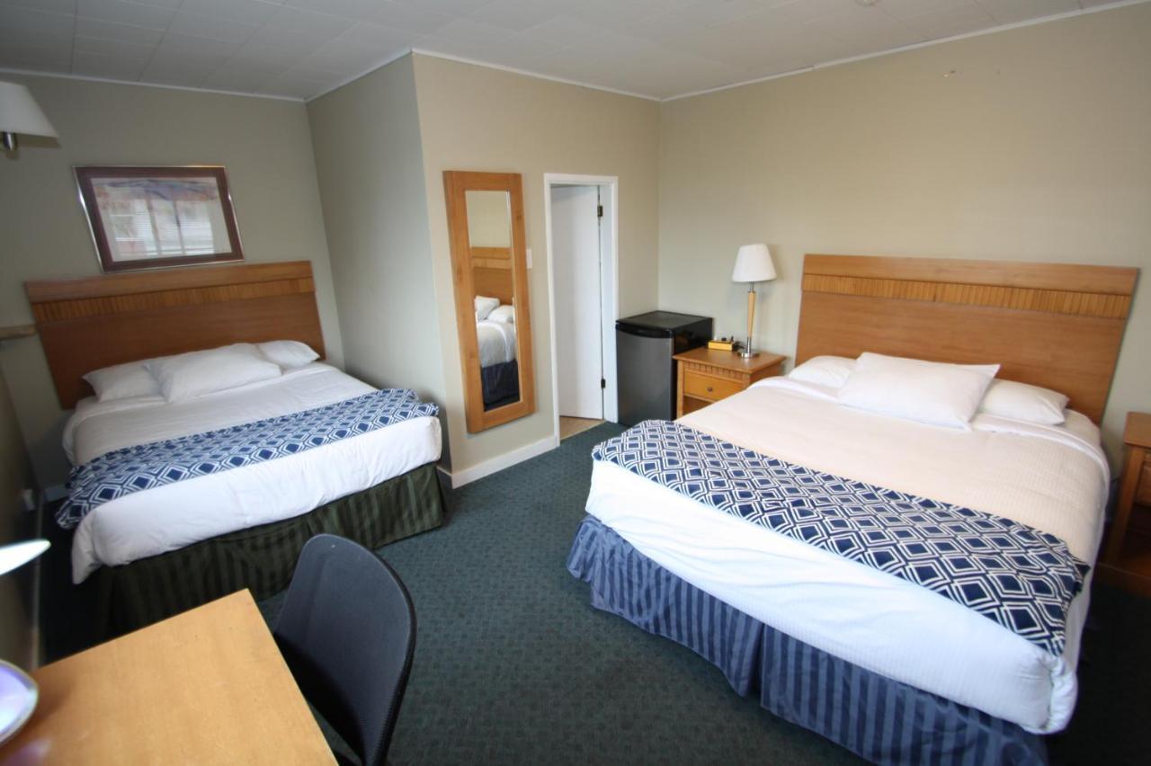Harrison Spa Motel Harrison Hot Springs Εξωτερικό φωτογραφία